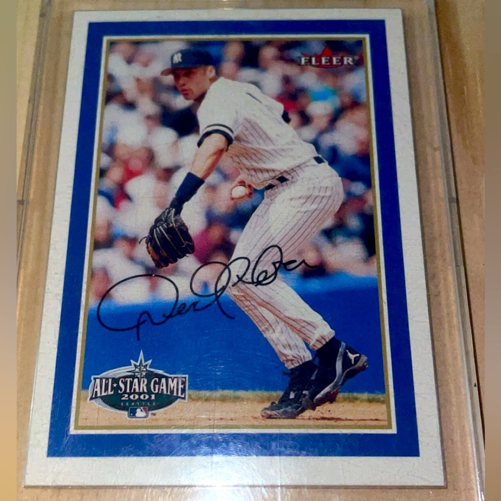 2001 Derek Jeter #2 Shortstop / New York Yankees
